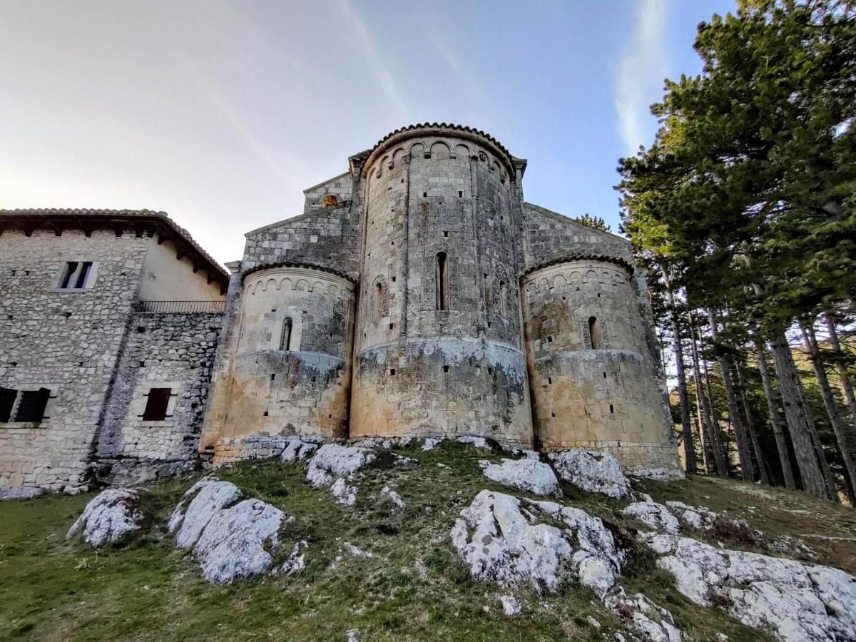 Sognando Bominaco - Dimora Il Milord Exterior photo