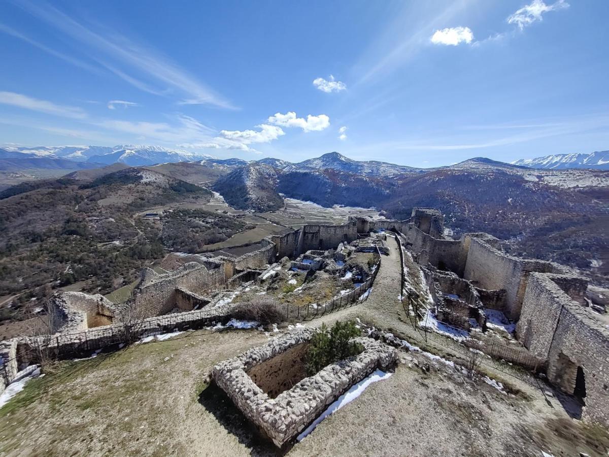 Sognando Bominaco - Dimora Il Milord Exterior photo